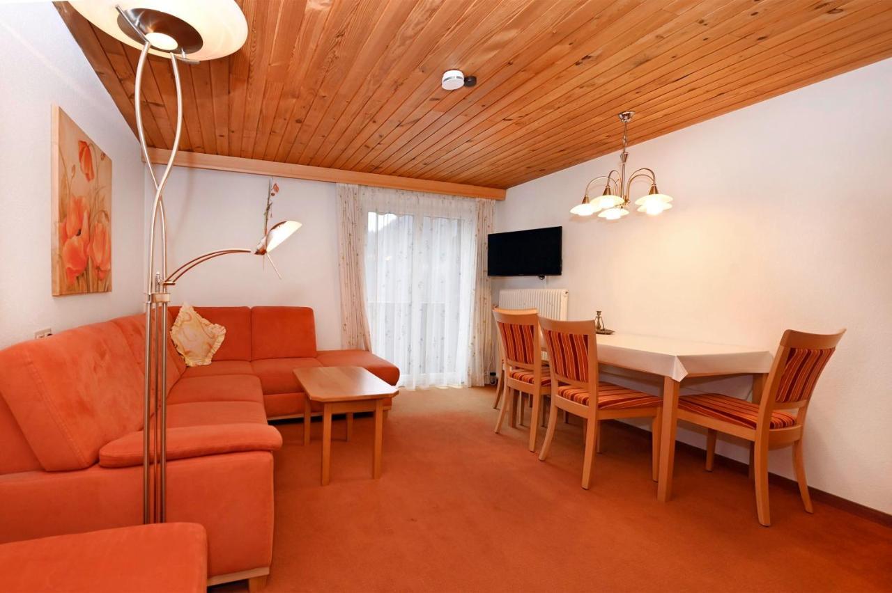 Gaestehaus Rundblick Schruns ภายนอก รูปภาพ