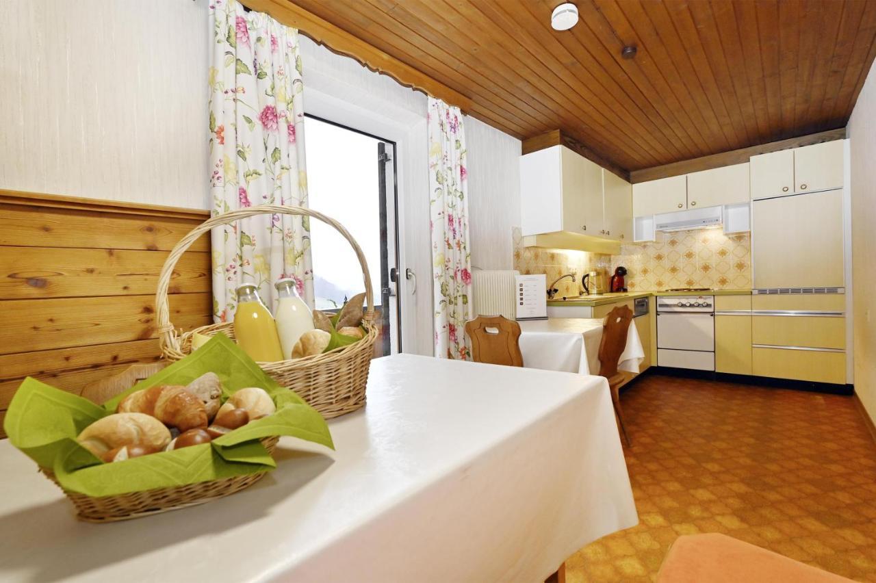 Gaestehaus Rundblick Schruns ภายนอก รูปภาพ
